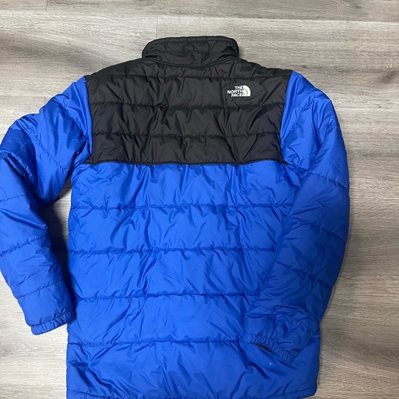 The North Face Printed Reversible Mount Chimbo Puffer Fur Jacket Boys L 12/14 - Picture 3 of 9
